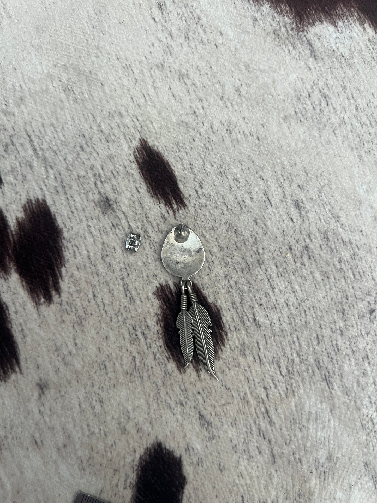 Vintage turquoise bear paw feather dangle earrings