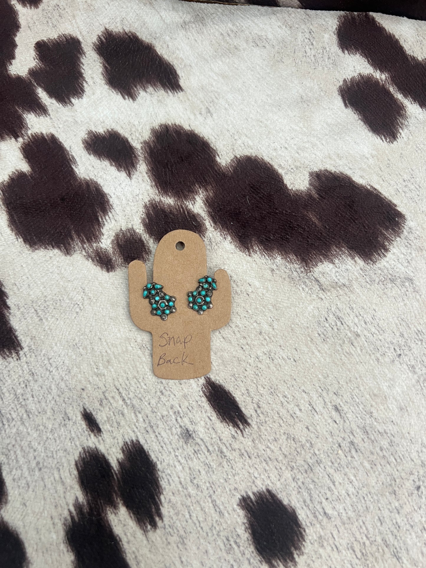 Vintage turquoise snake eye cluster snap on earrings