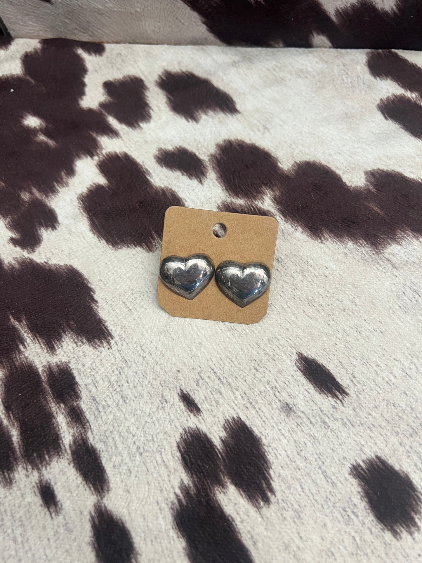 Vintage silver heart stud earrings