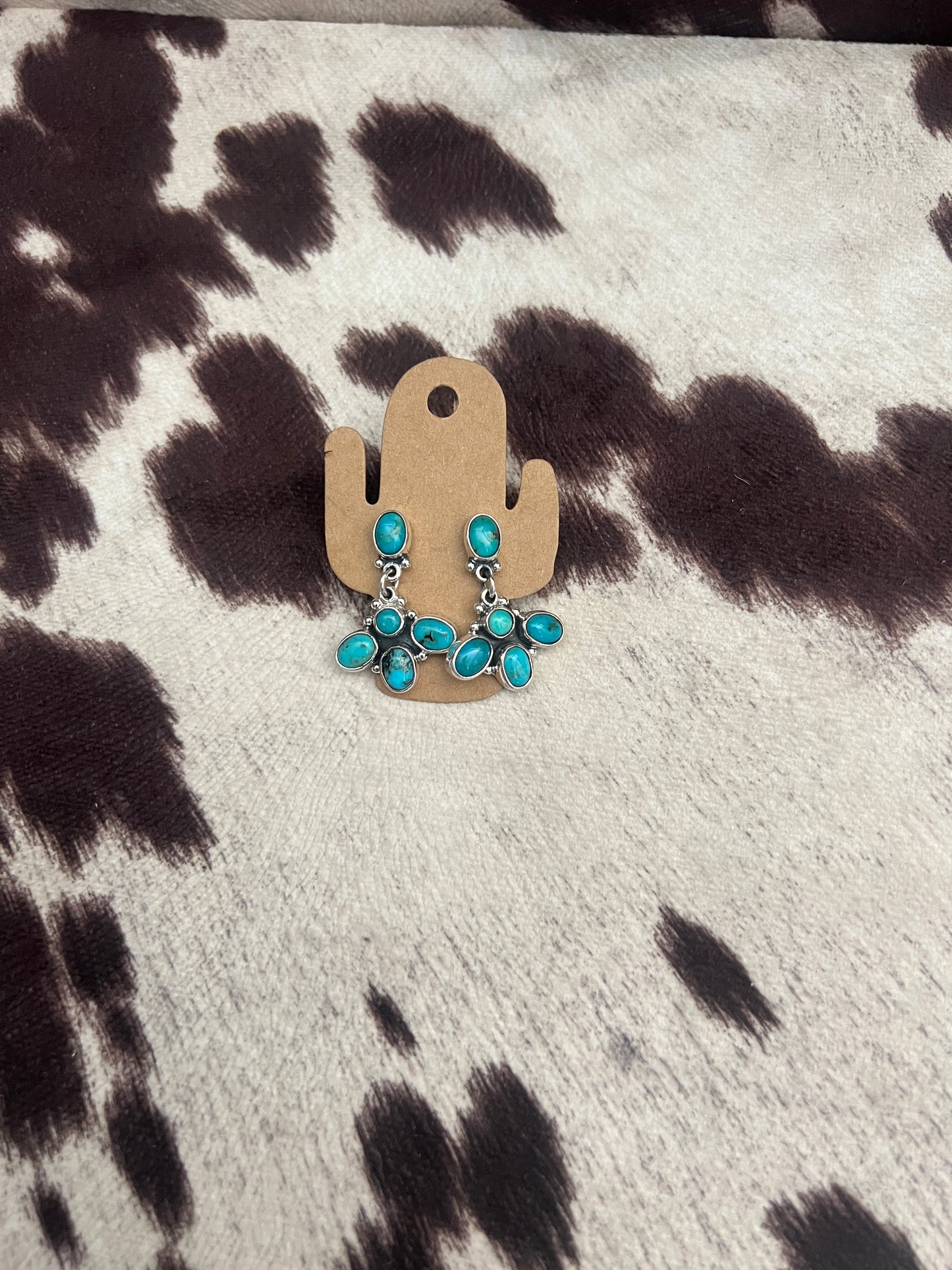 New turquoise cluster dangle esrrings