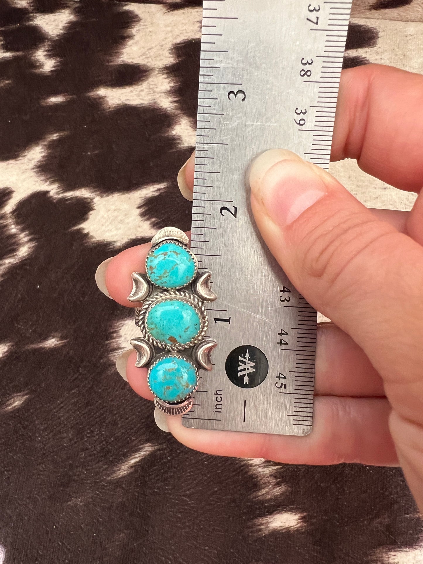 New 3 turquoise scallop edge ring