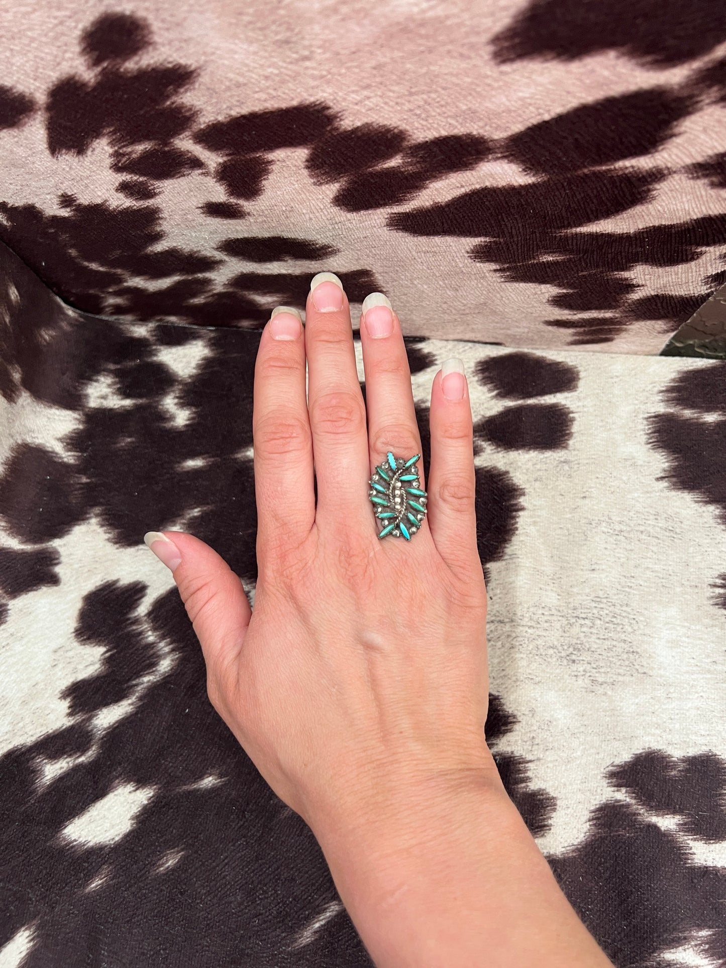 Vintage turquoise needlepoint cluster ring