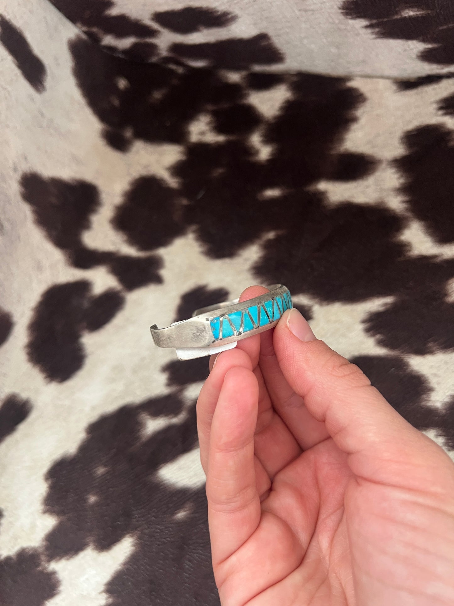 Vintage turquoise inlay thick band cuff