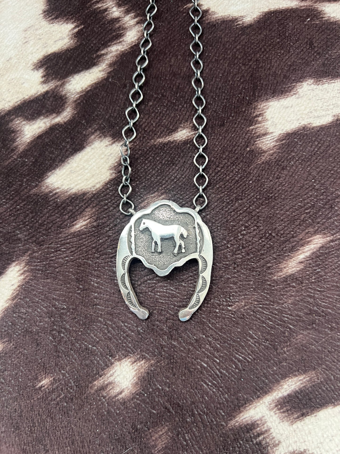 New silver horseshoe horse overlay necklace