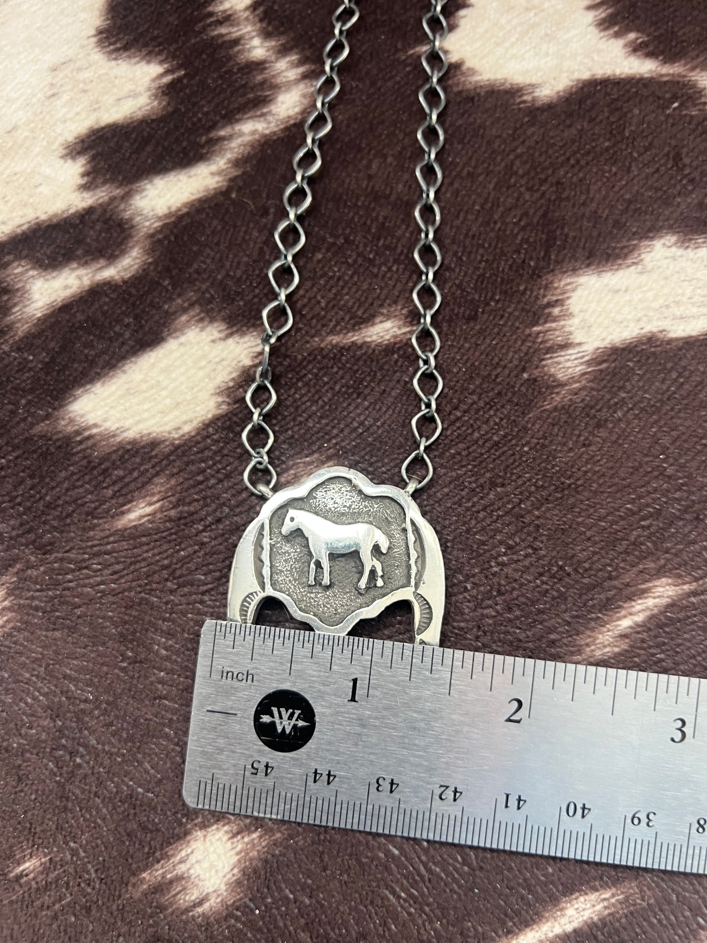 New silver horseshoe horse overlay necklace