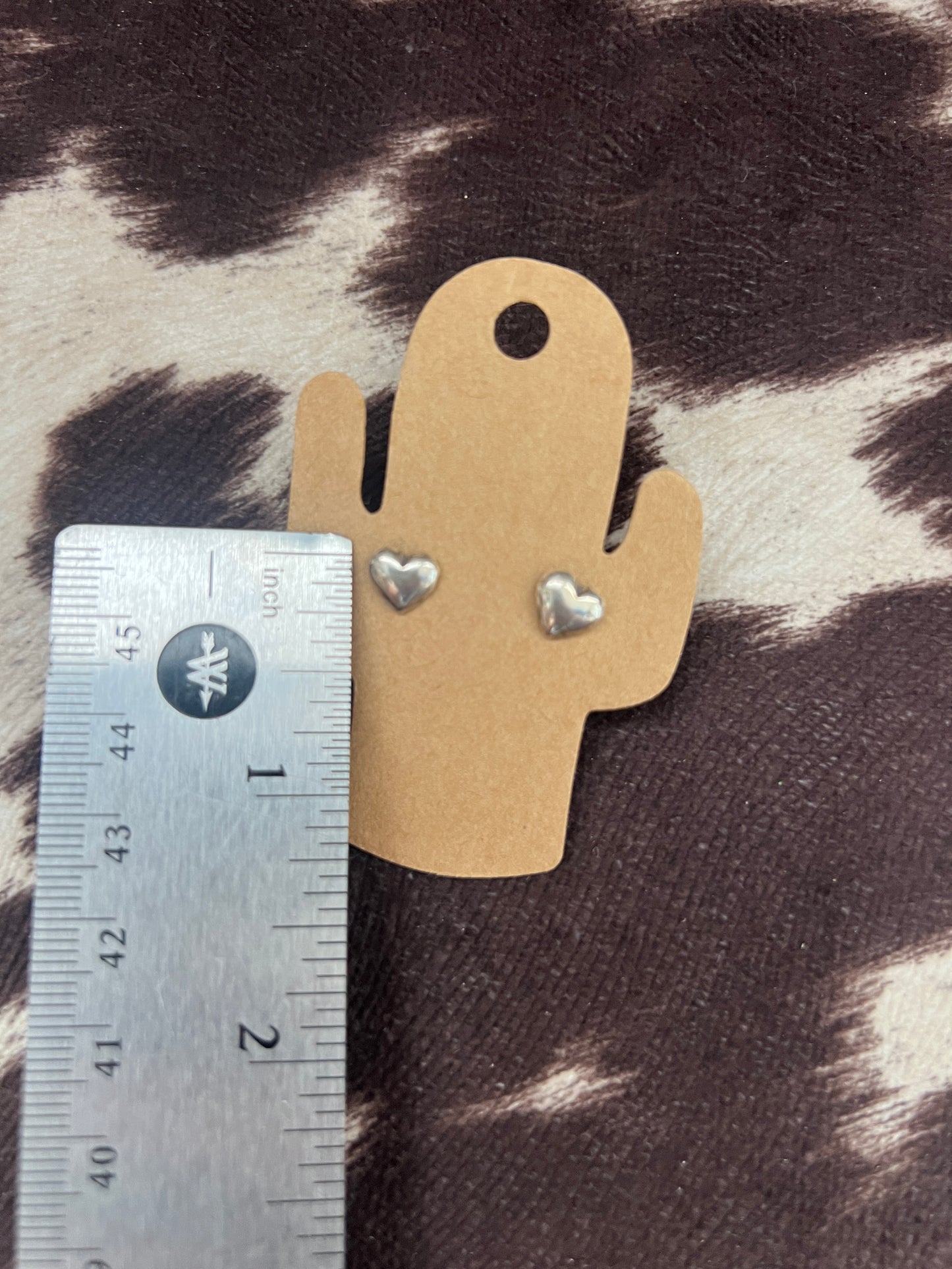 New silver heart stud earrings