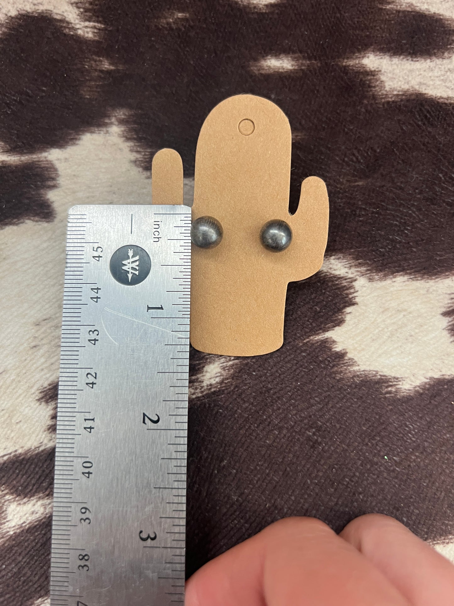 New 7mm pearl stud earrings