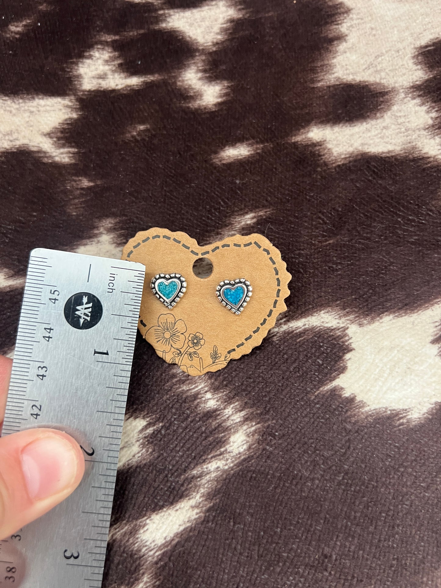 New chip inlay turquoise heart stud earrings