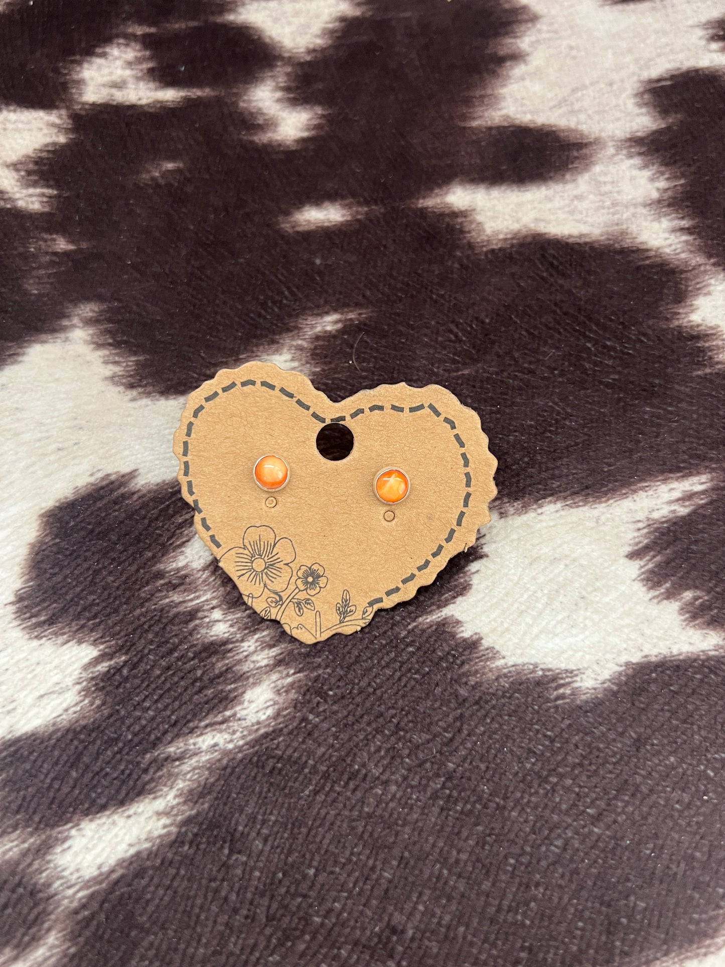 New orange spiny oyster stud earrings
