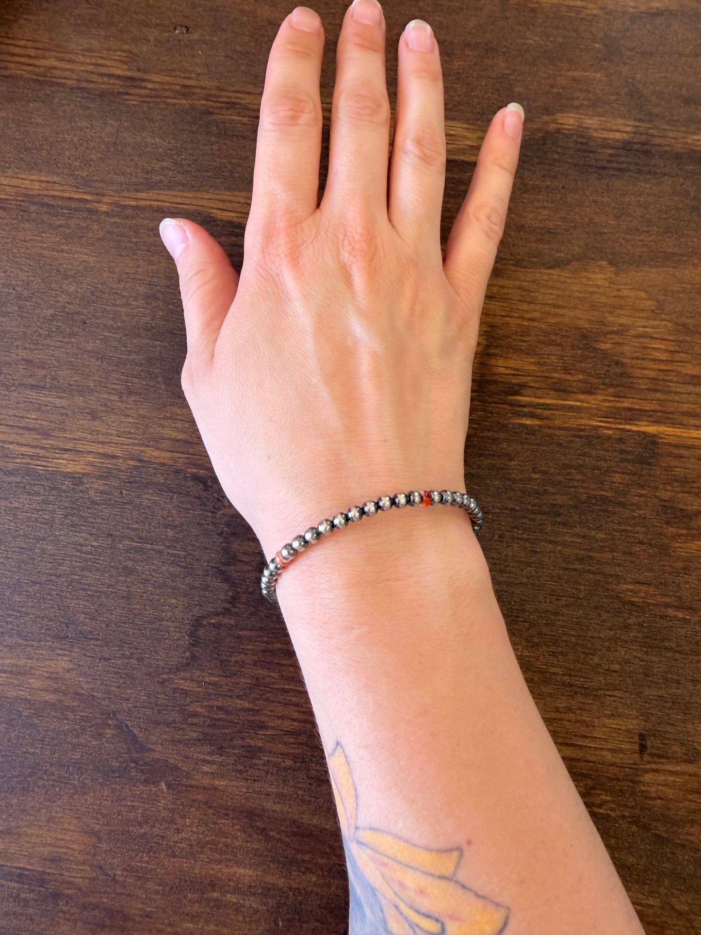 New 3mm orange spiny oyster and silver pearl bracelet