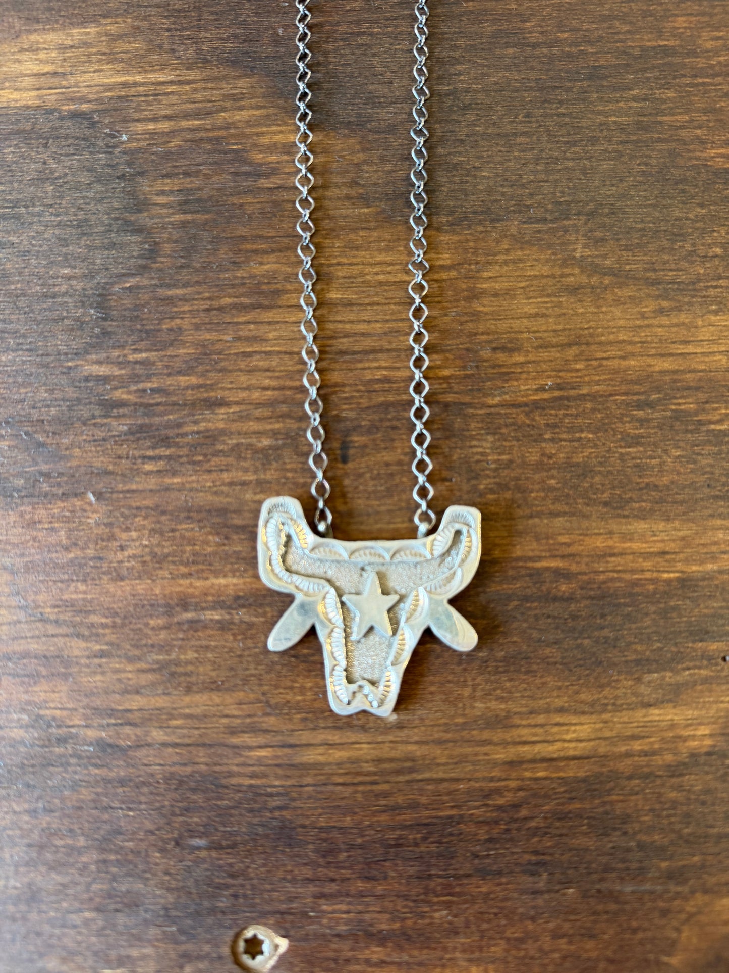 New bull skull overlay design silver bar necklace