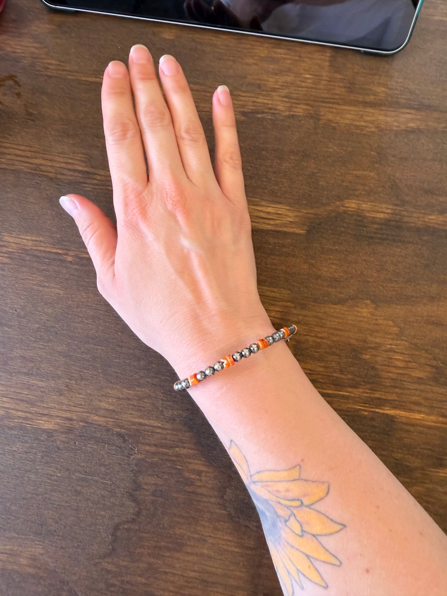 New 5mm orange spiny oyster and silver pearl bracelet