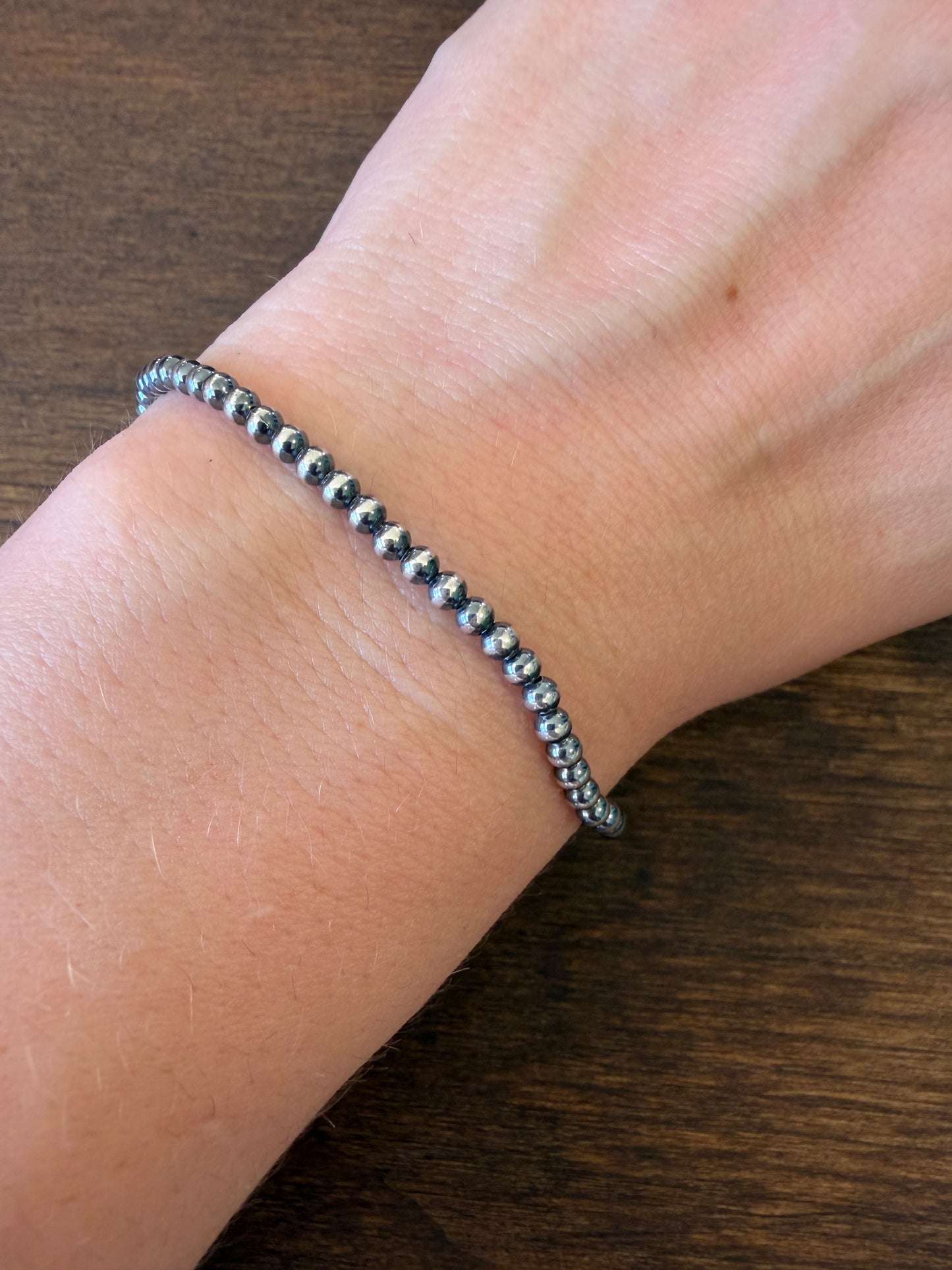 New 3mm sterling silver pearl stretch bracelet