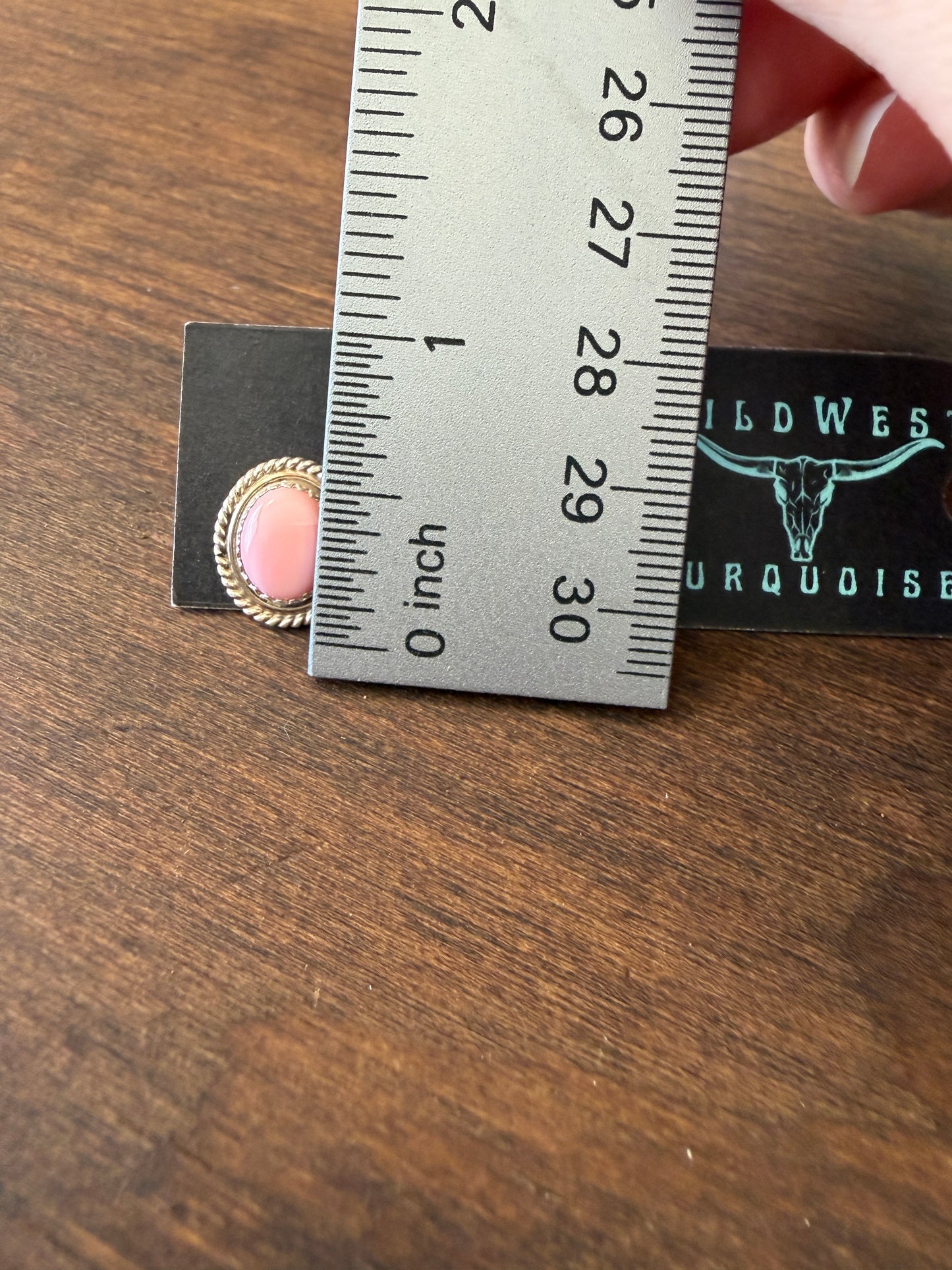 New medium pink conch twist wire edge stud earrings