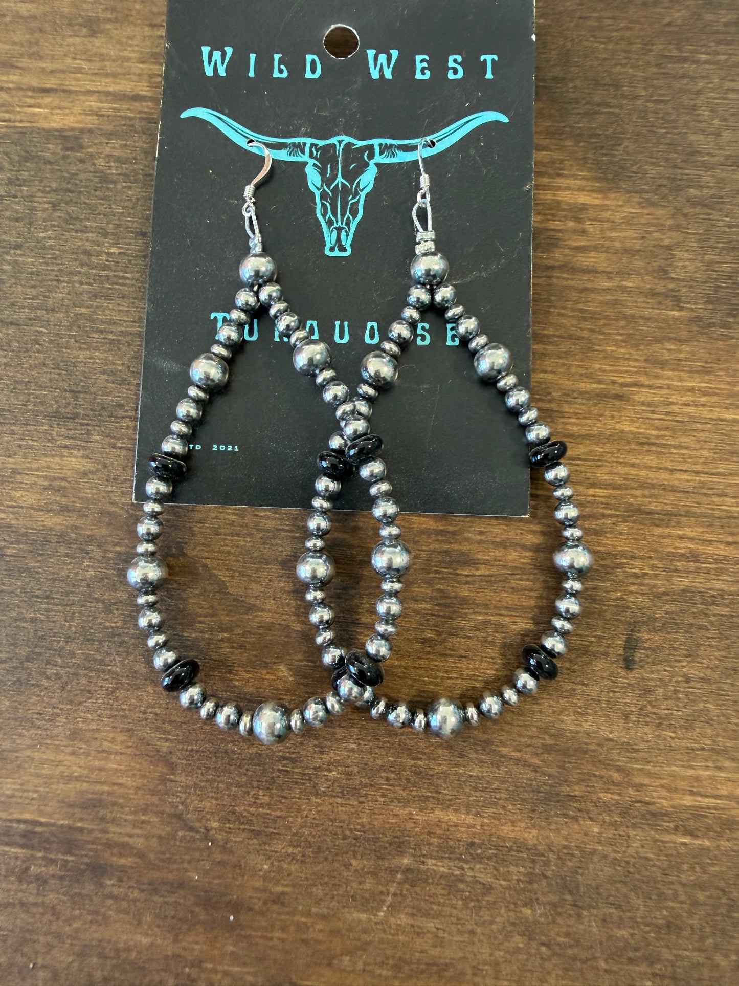 New large black onyx and silver pearl graduated teardrop hoop earrings