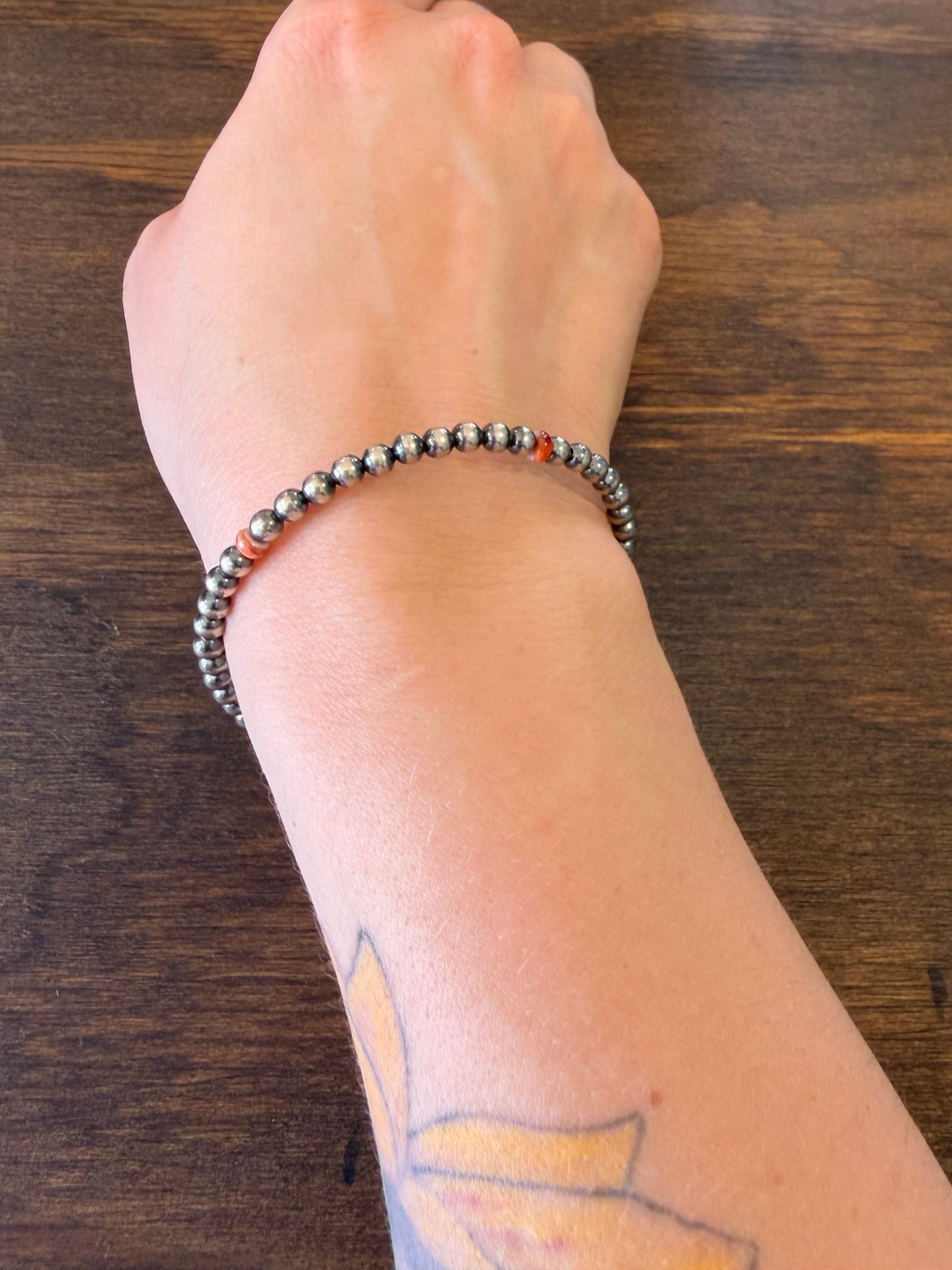 New 3mm orange spiny oyster and silver pearl bracelet