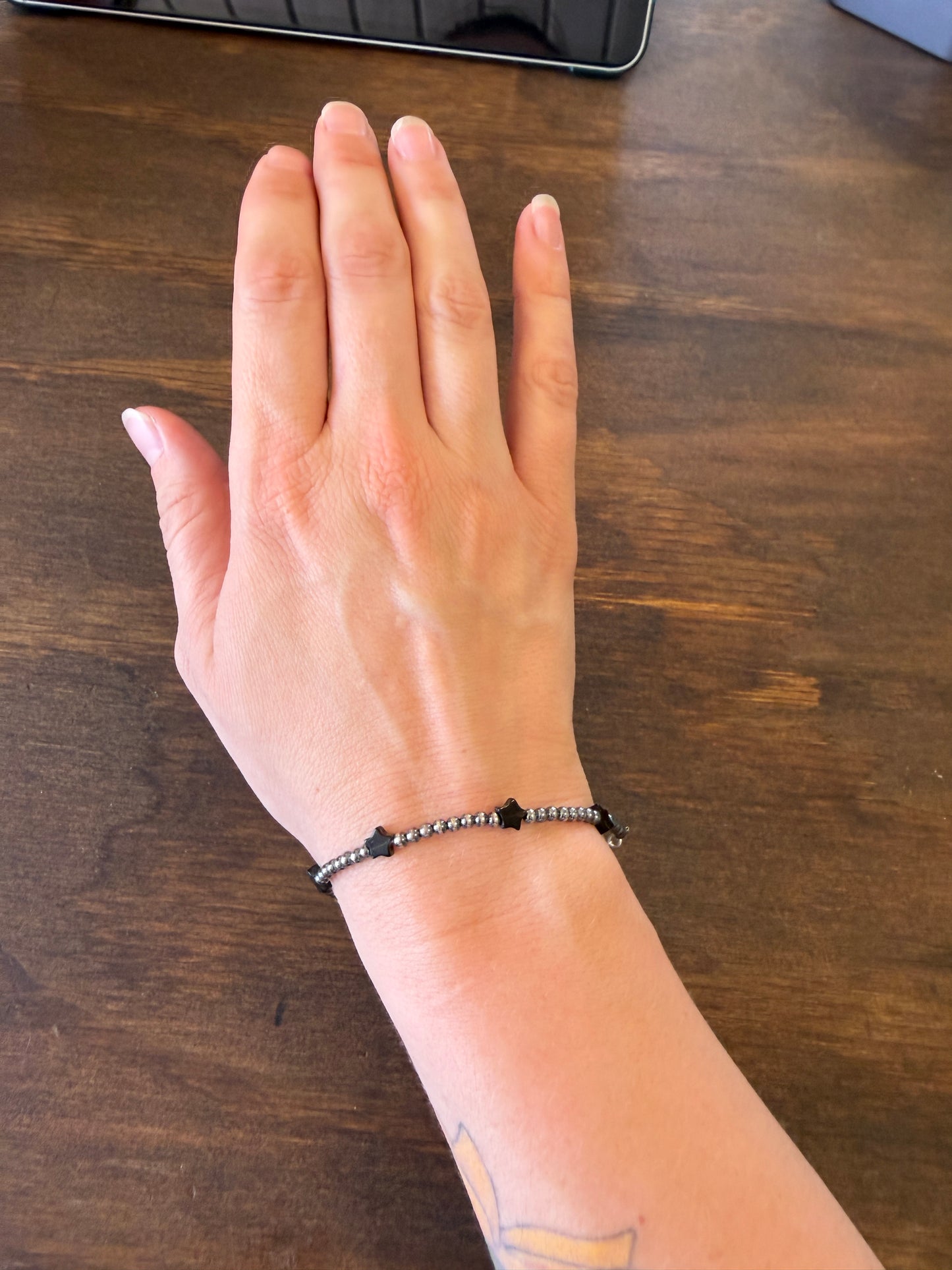 New 3mm black onyx  star and silver pearl bracelet