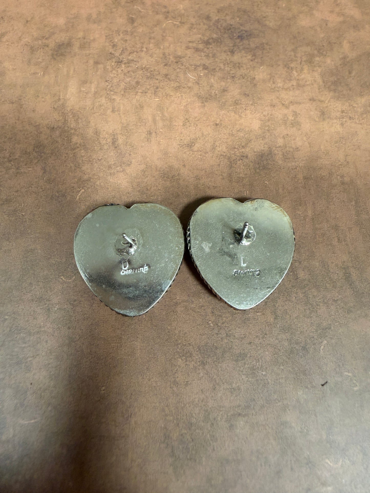 New large pink conch heart stud earrings