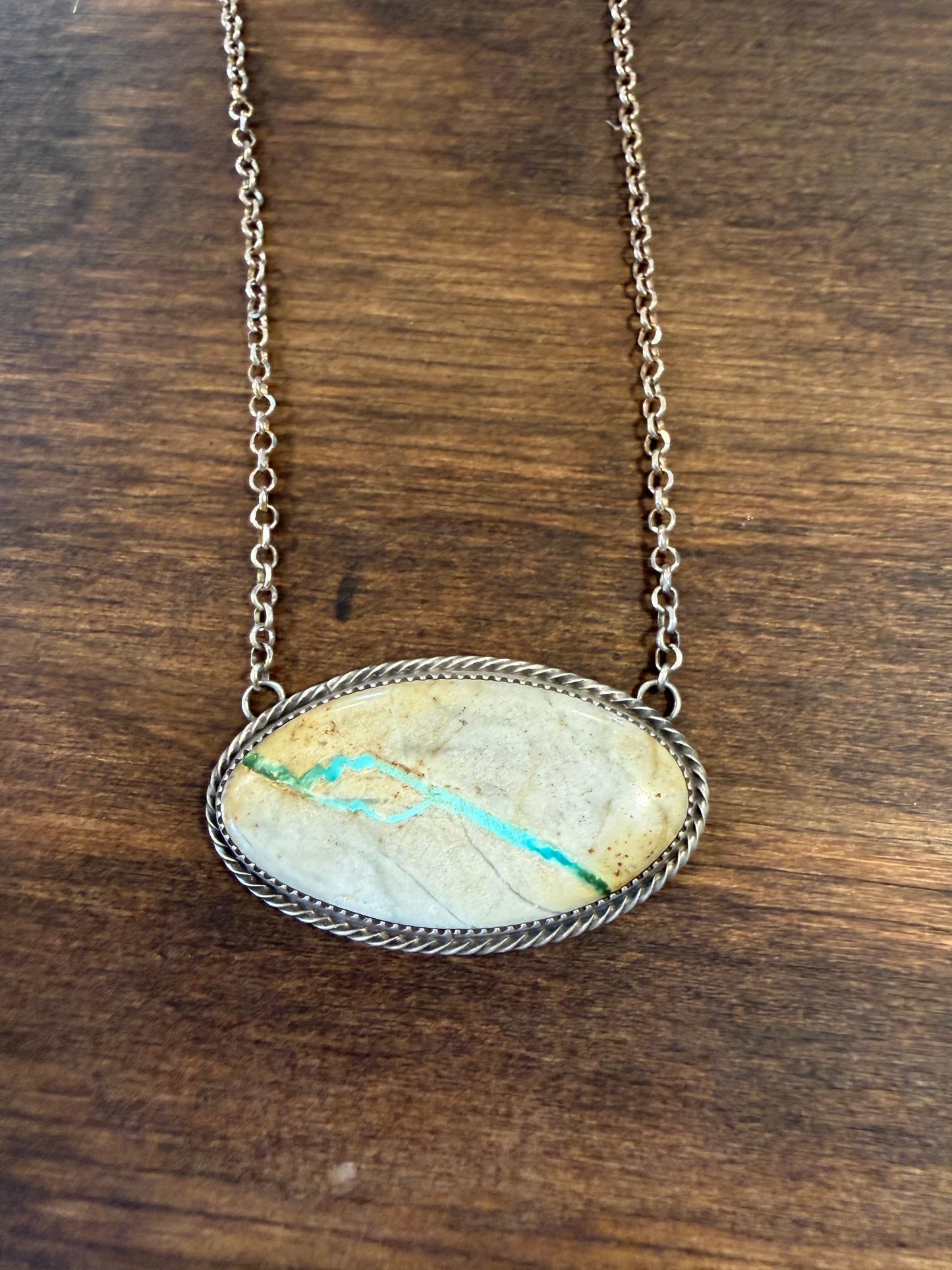New ribbon mountain turquoise large bar necklace