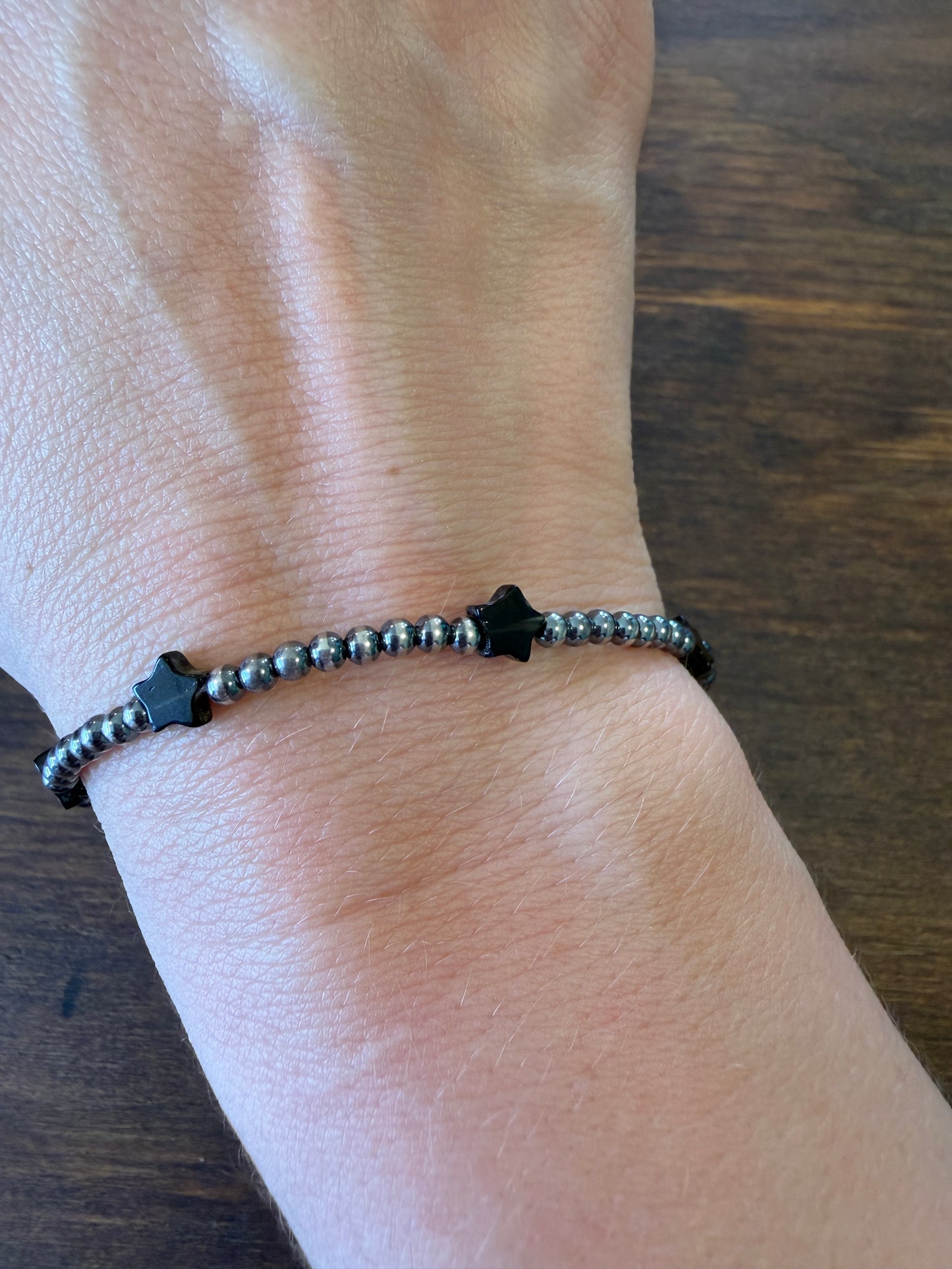 New 3mm black onyx  star and silver pearl bracelet