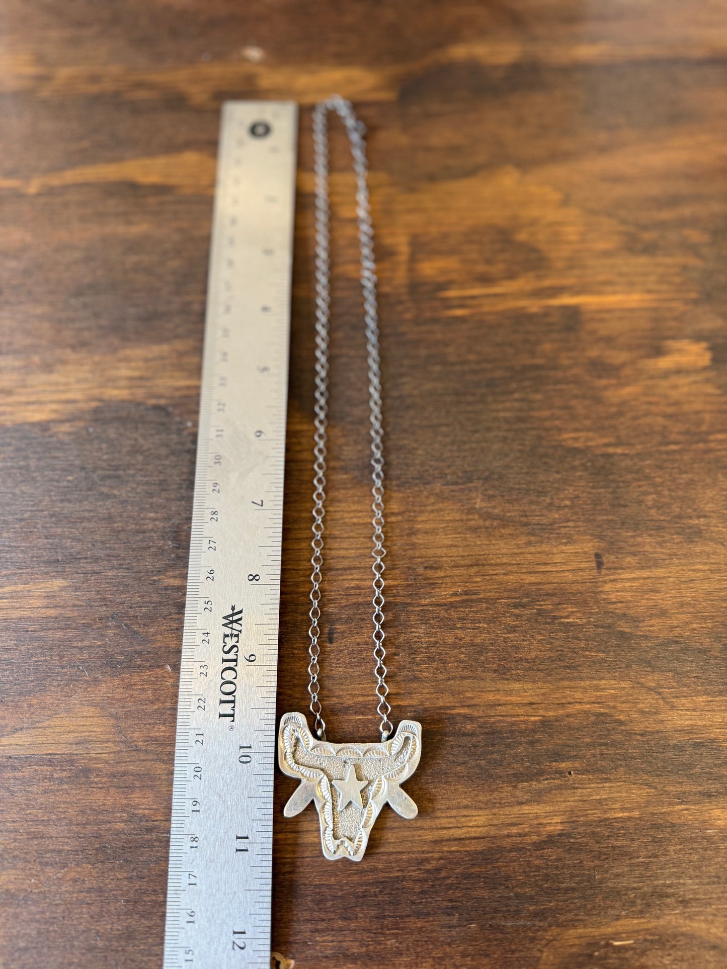 New bull skull overlay design silver bar necklace