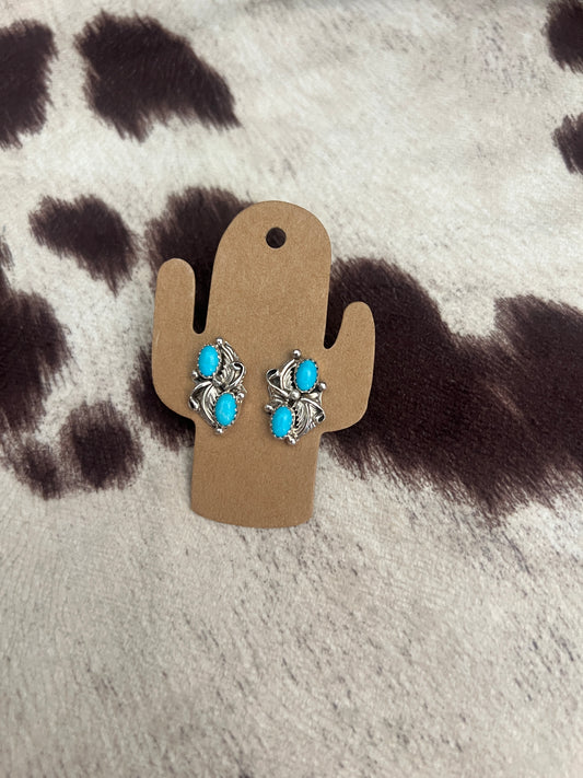 New turquoise and leaf stud earrings