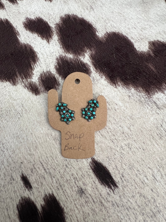 Vintage turquoise snake eye cluster snap on earrings