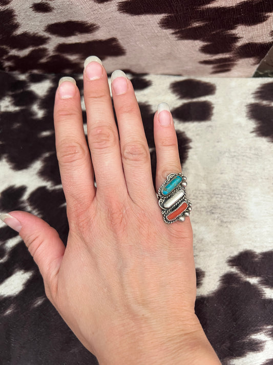 Vintage turquoise, red coral and mother of pearl ring