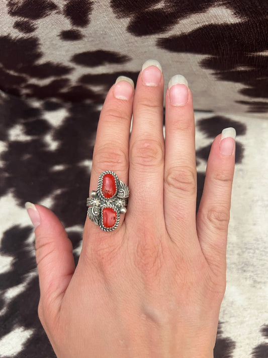 New red coral leaf stud ring