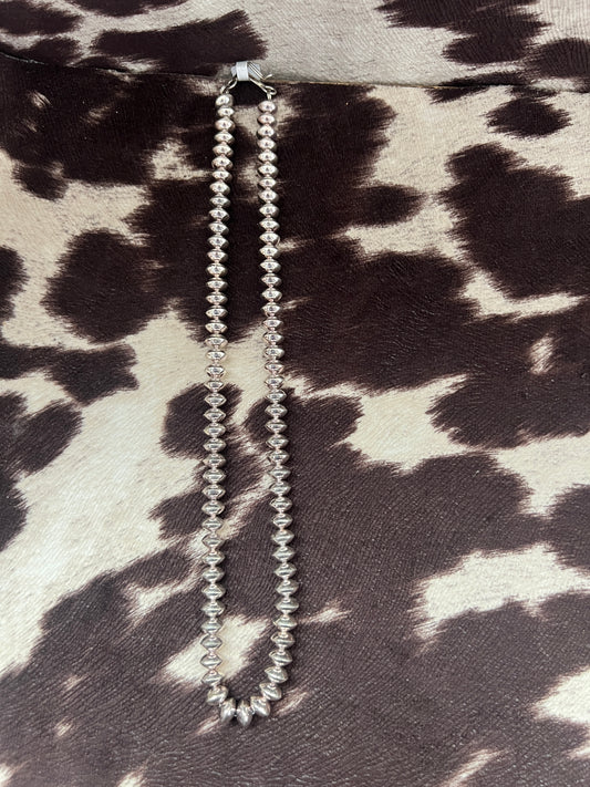 New 8mm 18” polished handmade Navajo pearl necklace