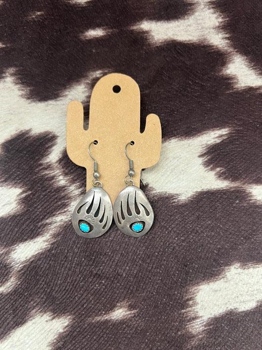 Vintage turquoise bear paw dangle earrings