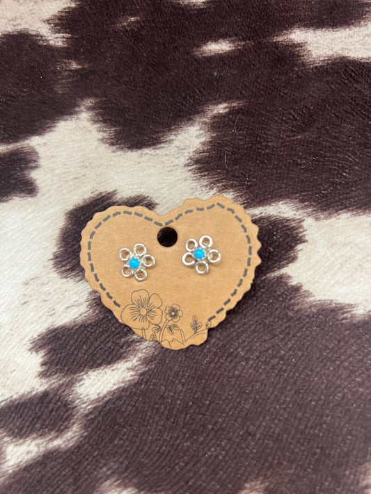 New turquoise and silver flower stud earrings