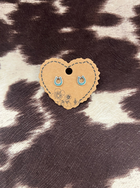 New turquoise chip inlay horseshoe stud earrings